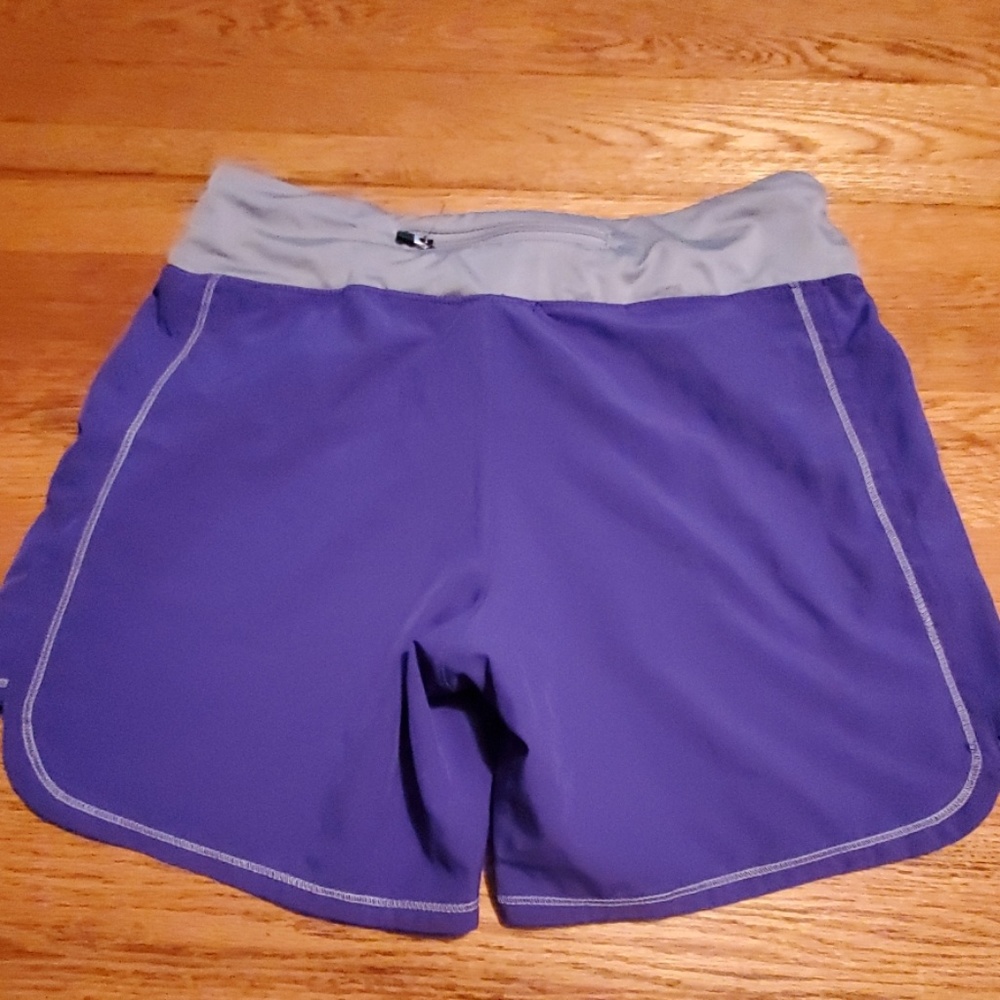 Sale! Reebok athletic shorts - Picture 2 of 4